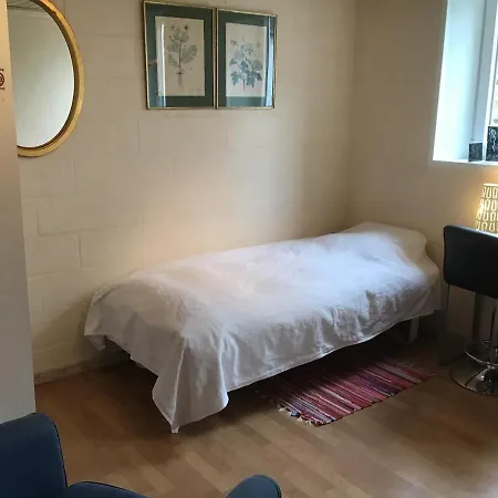 Erjo Bed & Breakfast Holsted